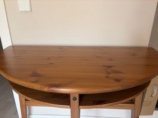 Mesa redonda plegable de madera