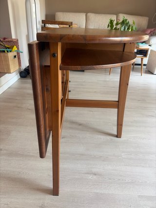 Mesa redonda plegable de madera