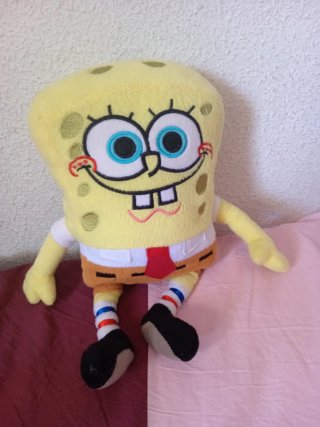 Lote Peluches:Bob Esponja, Dino, Pato, Oso y avión