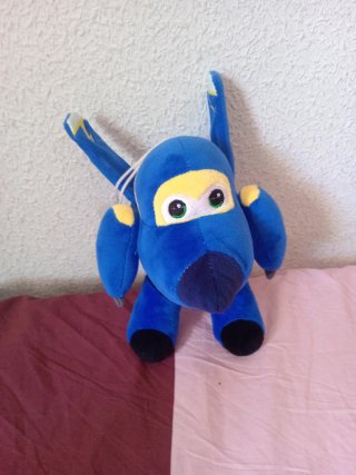 Lote Peluches:Bob Esponja, Dino, Pato, Oso y avión