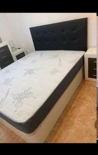 Canapé abatible con colchónes viscoelástica