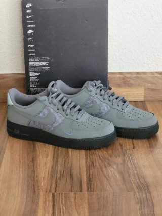 Nike Air Force 1 07 LV8 originales