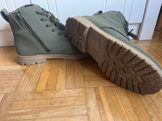 Botas niño verde militar t.39