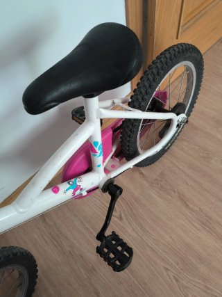 Bicicleta infantil Btwin regalo casco