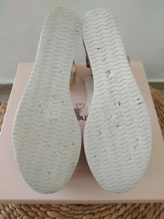 Cuñas Lola Casademunt doradas/leopardo, Talla 38