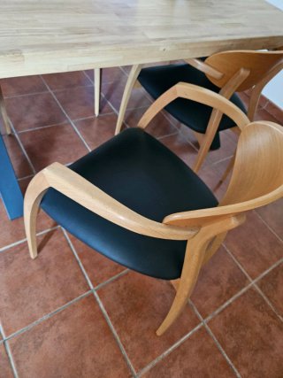Sillas de Diseño Madera y Cuero