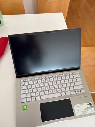Asus Vivobook 14