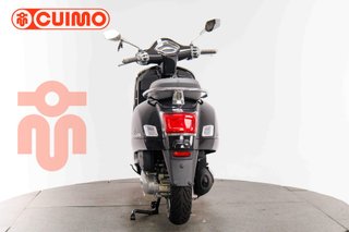 VESPA PRIMAVERA 125