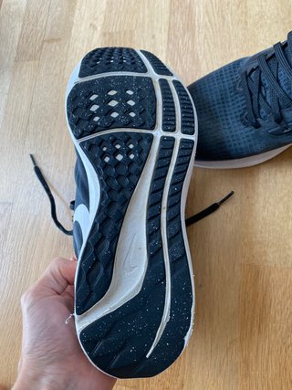 Nike Air Zoom Pegasus 39 Negro/Blanco