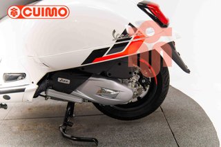 VESPA GTS 125 SUPERSPORT