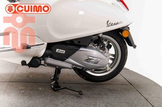 VESPA PRIMAVERA 125