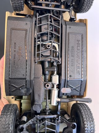 Hummer 1/18 Maisto