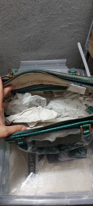 Borsa verde effetto coccodrillo