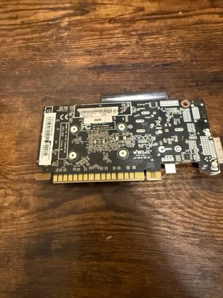Tarjeta Gráfica NVIDIA GTX 745 4GB