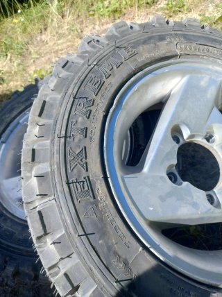 Ruedas Suzuki Jimny todoterreno