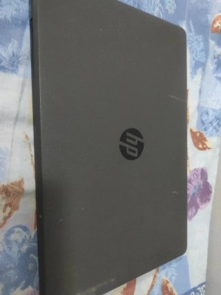 Ordenador HP Negro/Gris funcionan bien y cargador