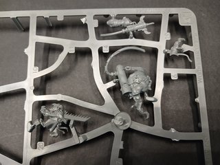 X1 Ork Painboy – Armageddon Warhammer 40K