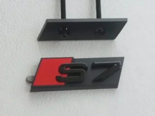 Audi S7 Logo Emblema de Parrilla Calandra