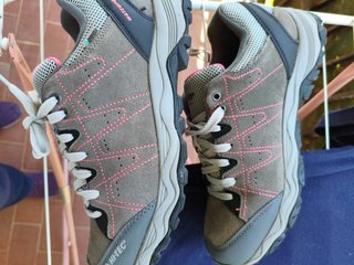 Zapatillas HI-TEC Talla 40