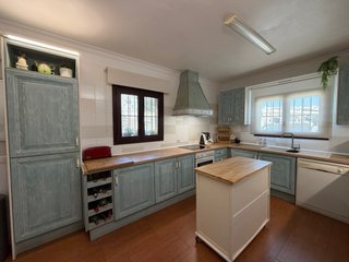 Cocina completa con electrodomésticos