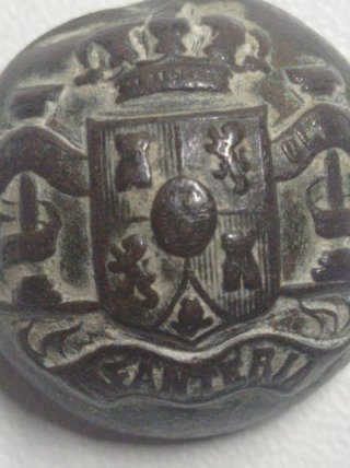Botón militar español Infantería c. 1875-1905