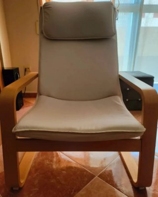 Sillón Poäng Ikea Madera Beige en perfecto estado.
