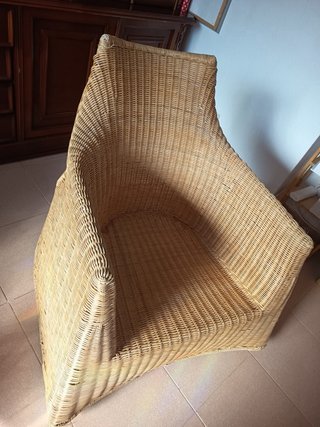 Sillón mecedora mimbre diseño