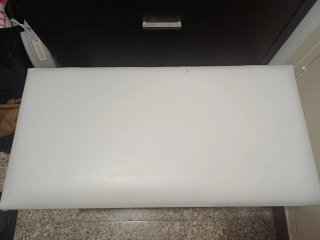 URGE VENDER -- Banco zapatero blanco con cajón