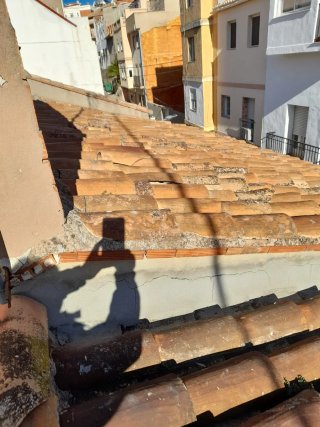 Tejas morunas de barro