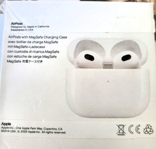 AirPods 3a Gen. Completi + Custodia Rosa