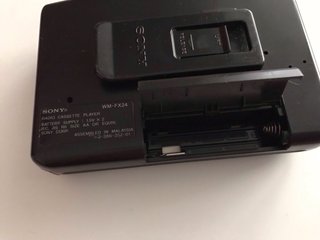 Walkman Sony WM-FX24 FM/AM Radio Cassette