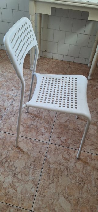 Conjunto Mesa de cocina plegable + Silla plástico