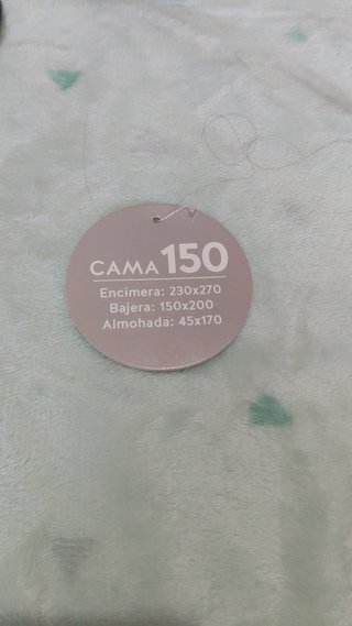 Muebles de salón y cama matrimonial