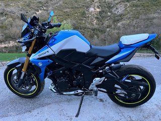 Suzuki GSR 750ABS