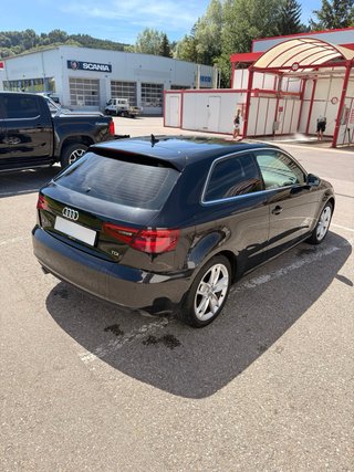 8500€ - Audi A3 1.6TDI 105CV