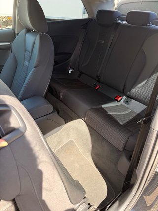 8500€ - Audi A3 1.6TDI 105CV