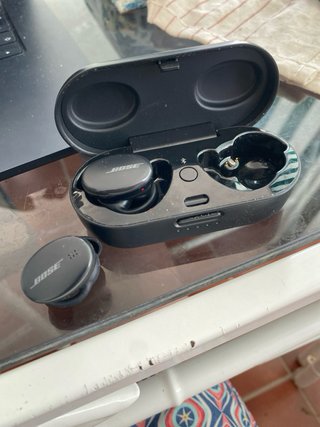 Auriculares Bose Sport Negros