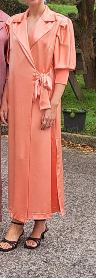 Vestido midi invitada fiesta naranja pastel coral