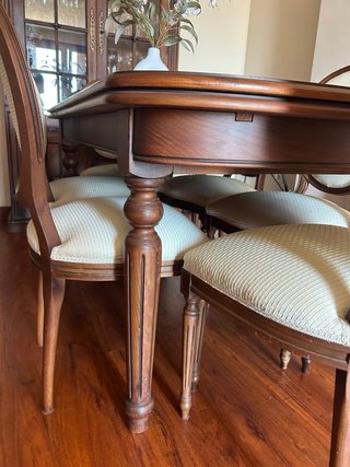 Mesa Comedor extensible Madera Maciza y 6 Sillas