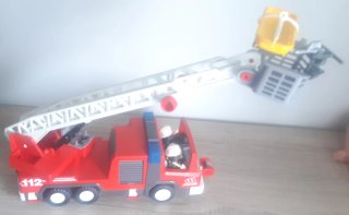Camion de bomberos escalera 3 ejes playmobil