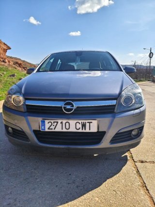 Opel Astra 2004