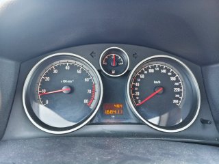 Opel Astra 2004