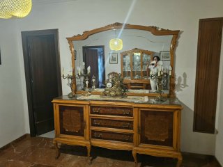 Aparador de salón madera y cristal
