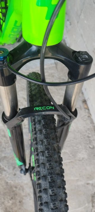 Bicicleta Cube Verde