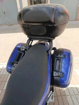Triumph 955i ST Sprint Azul