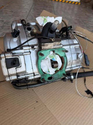 Motor Yamaha DT/derbi gpr 125 2T