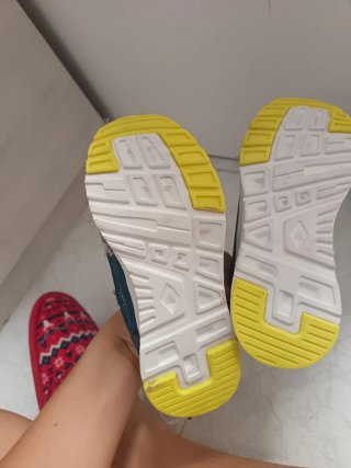 Zapatillas niño grises y azules