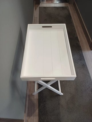 Mesa plegable con bandeja extraíble