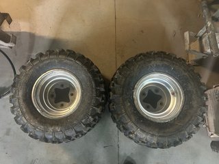 Llantas y Gomas Traseras Suzuki LTZ 400