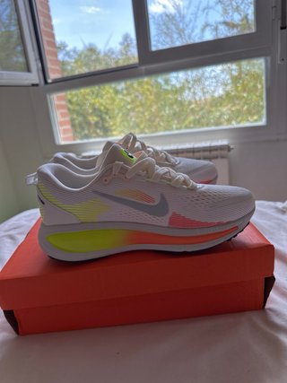 Nike Vomero 18 Mujer Rosa Blanco